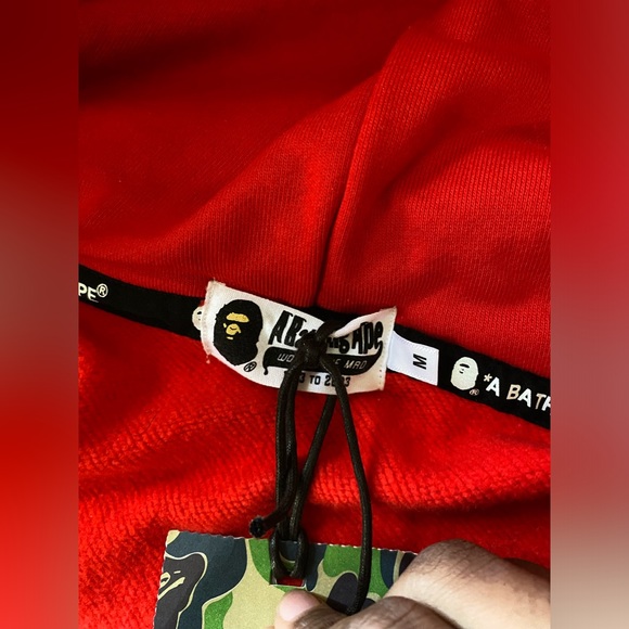 A Bathing Ape Hoodie - Picture 5 of 9